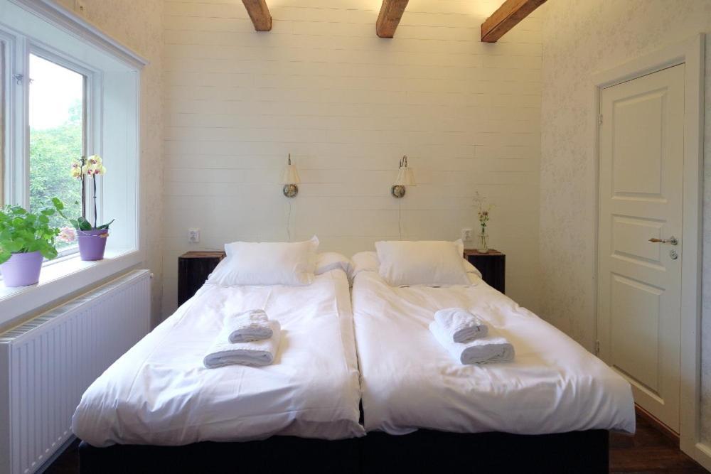 Karaby Gard, Country Living Hostel Kristinehamn Exterior foto