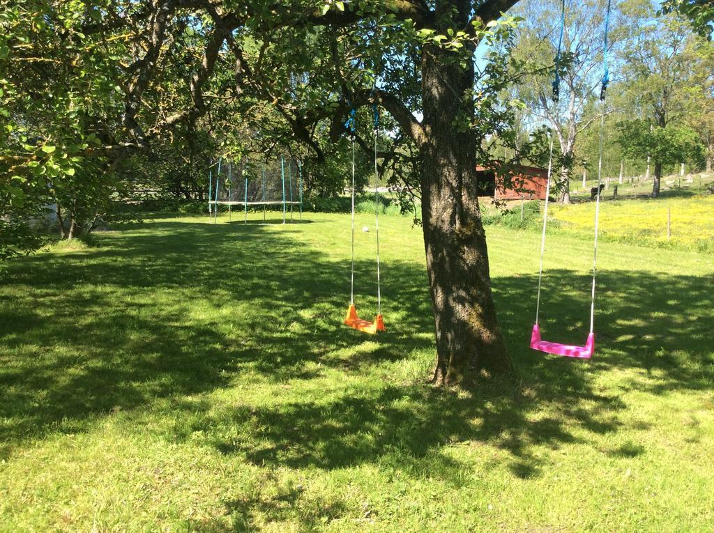 Karaby Gard, Country Living Hostel Kristinehamn Exterior foto