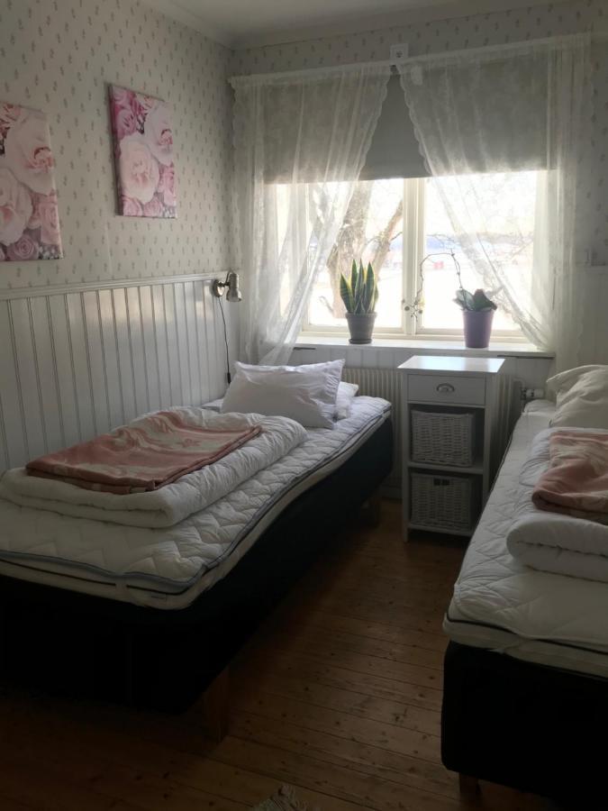 Karaby Gard, Country Living Hostel Kristinehamn Exterior foto
