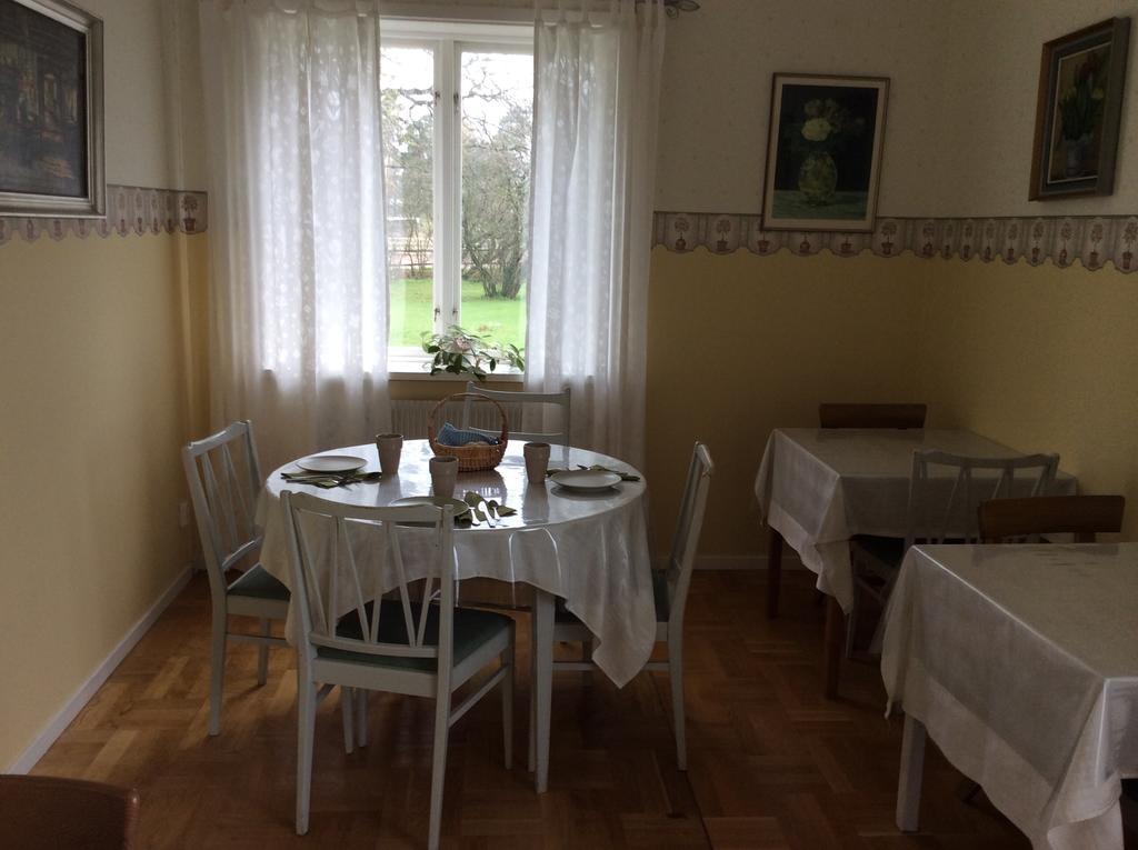 Karaby Gard, Country Living Hostel Kristinehamn Exterior foto