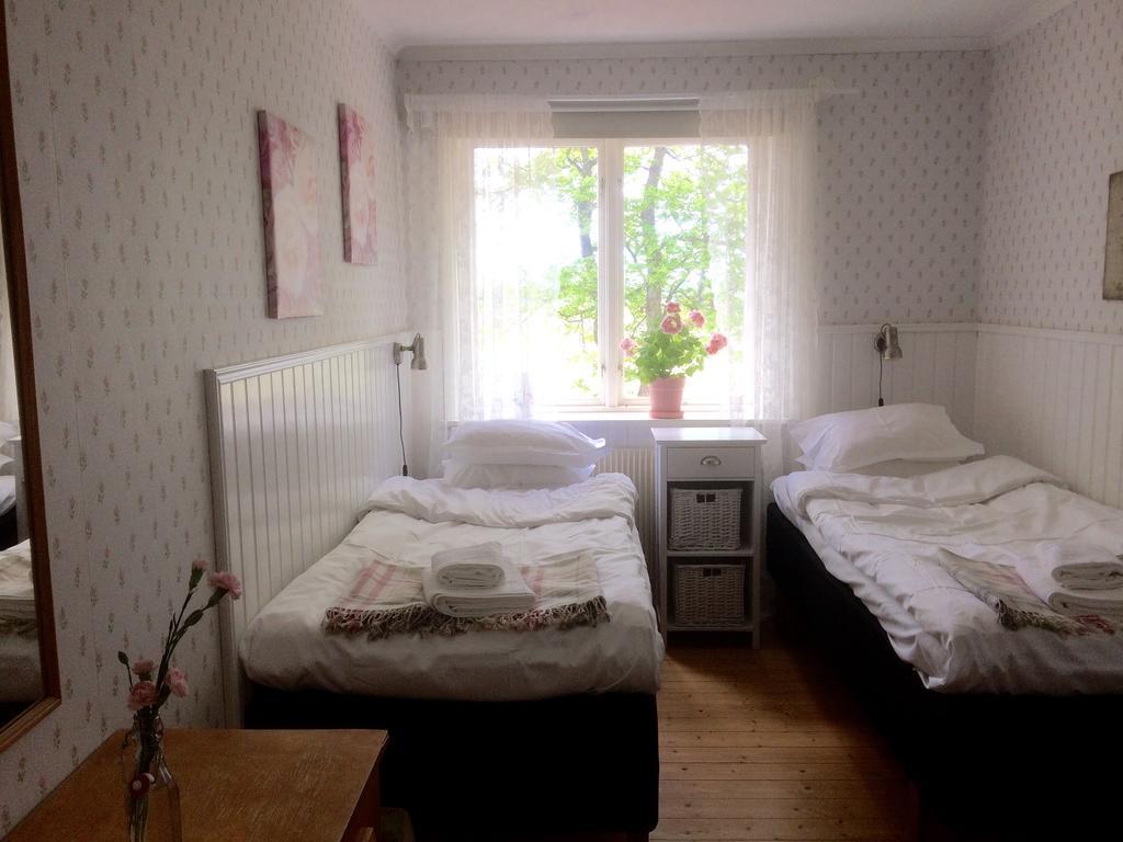Karaby Gard, Country Living Hostel Kristinehamn Exterior foto
